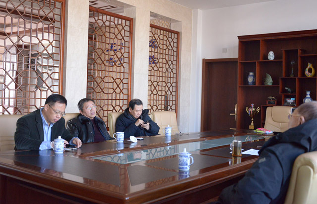 栽壯梧桐樹 引得鳳凰來 ——省工信廳、航空大學領導蒞臨奧吉娜研發(fā)中心調(diào)研